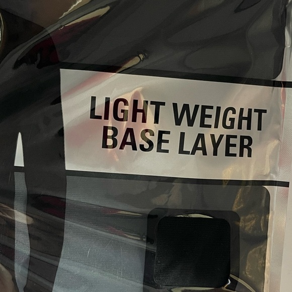 32Degrees Mens Light Weight Base Layer Crew Neck Solid Black New Warm Dry Lg - Picture 5 of 6